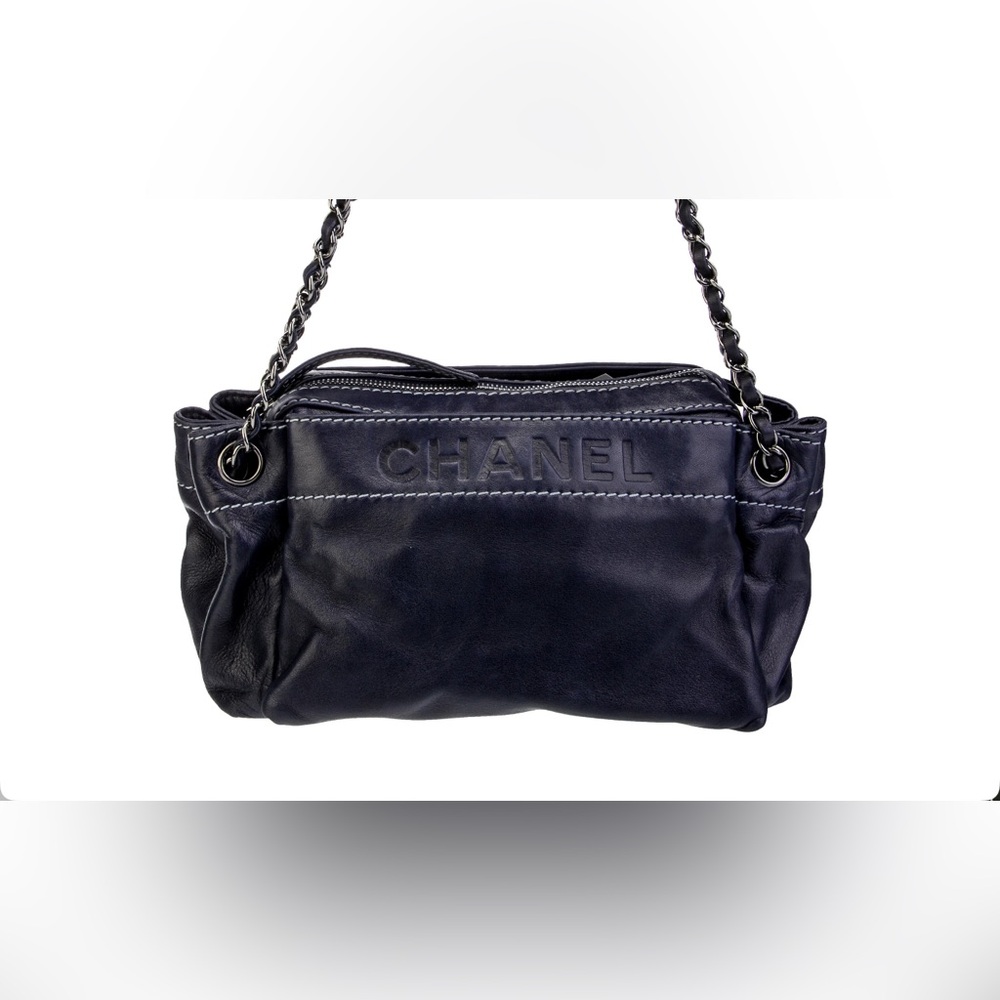 Chanel shoulder bag